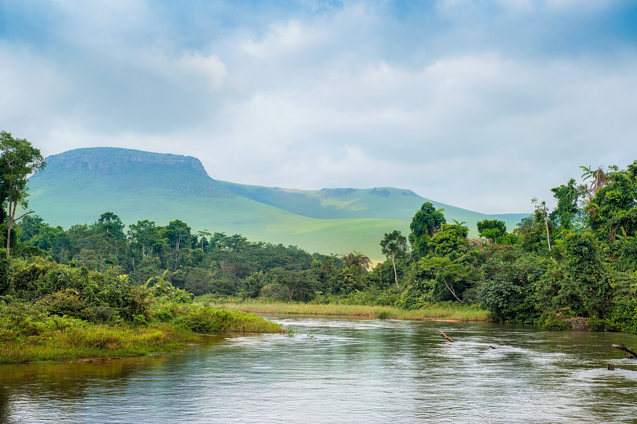 temp-rature-de-la-mer-en-avril-au-congo-o-se-baigner-en-avril-2024